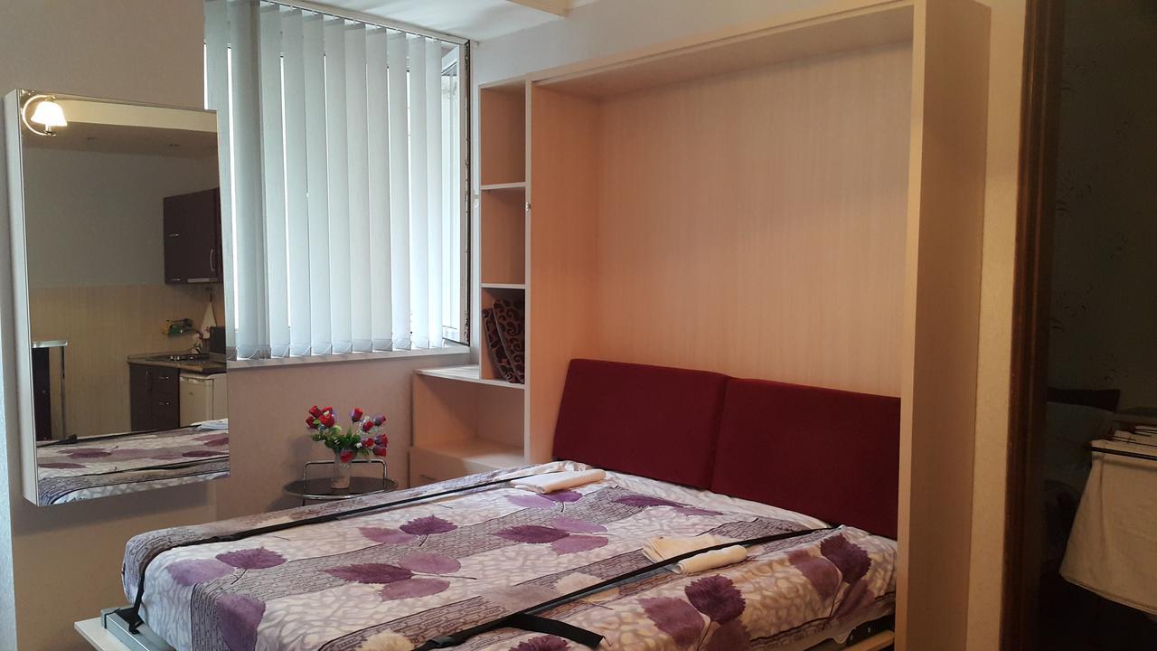 Apartment On Rustaveli Avenue 트빌리시 외부 사진